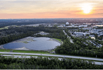 太陽光発電でディズニーがミッキーを描く、未来体験のエプコット近辺での写真