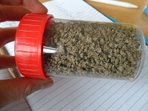 80wt%のセルロースを含む廃トイレットペーパー