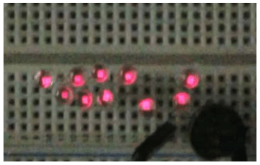 摩擦発電機によるLEDの点灯