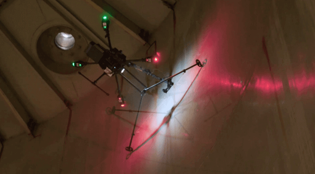 ドローンによる非破壊検査サービス